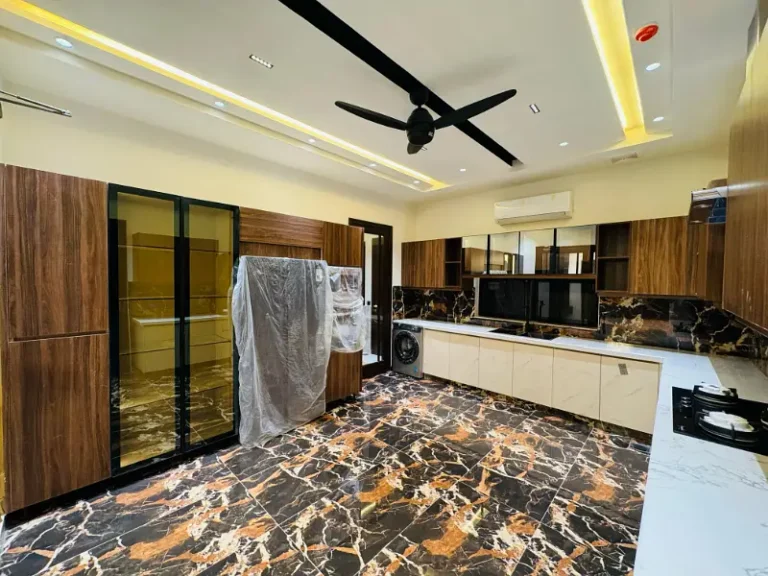 1 Kanal House — DHA Gujranwala, Gujranwala - Gujranwala