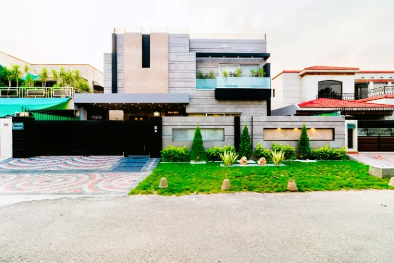 Construction company in Gujranwala