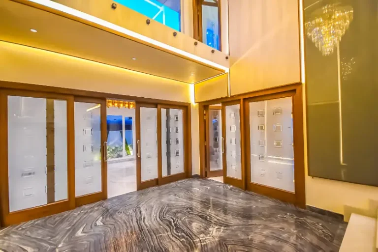 10 Marla House — Satellite Town, Gujranwala - Gujranwala