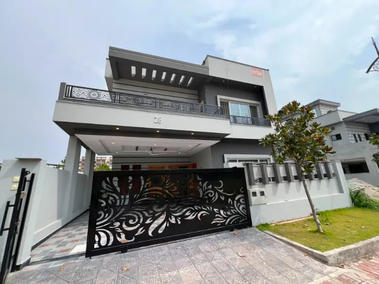 10 Marla House — Bahria Town, Islamabad - Islamabad