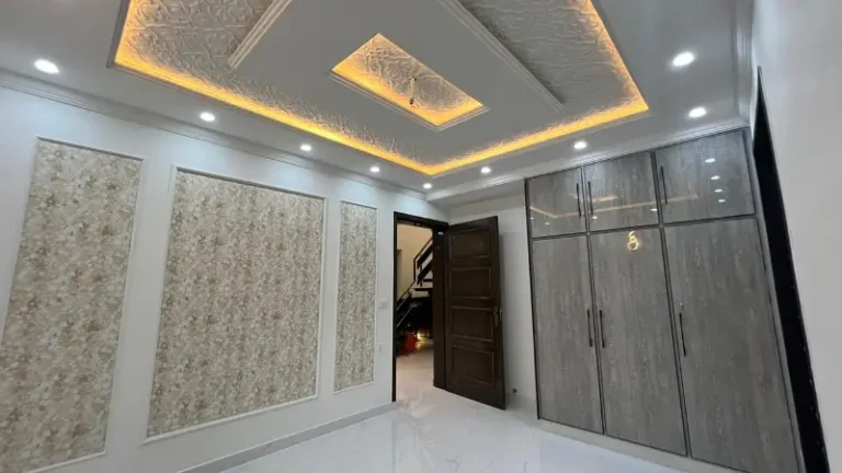 5 Marla House — Wapda Town, Lahore - Lahore
