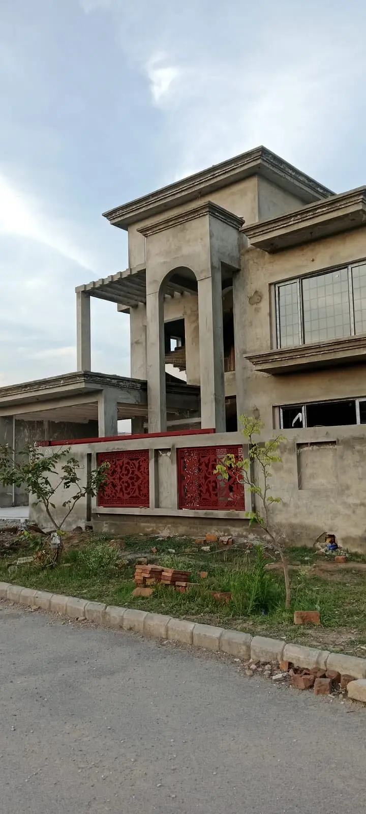 1 Kanal House Grey Structure — Top City-1, Islamabad - Islamabad