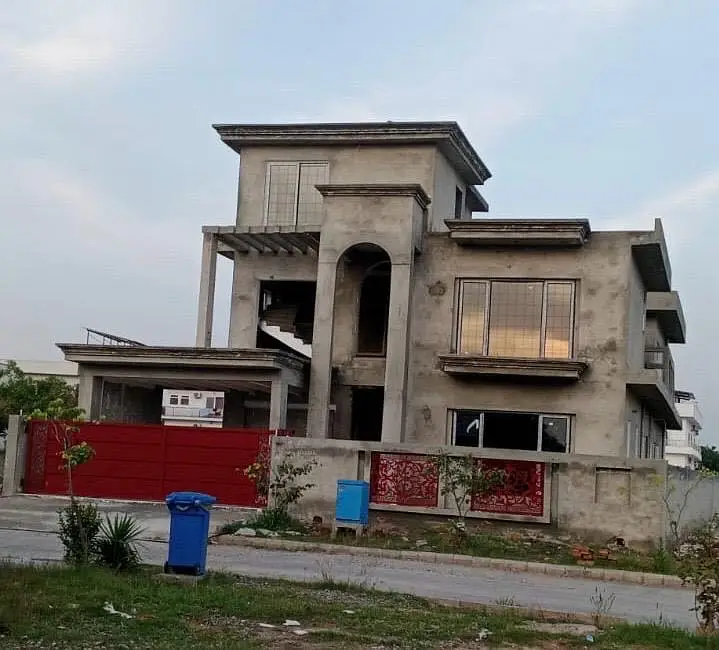 1 Kanal House Grey Structure — Top City-1, Islamabad - Islamabad